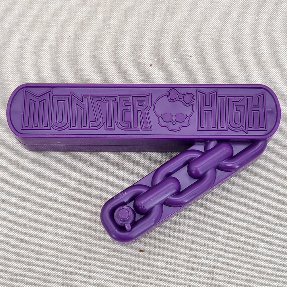 MONSTER HIGH SCHOOL X3711 Playset Replacement Parts: Purple Playset Handle